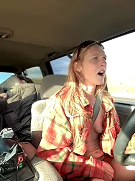 GoldenFlameGoddess online show from October 25, 11:22 pm