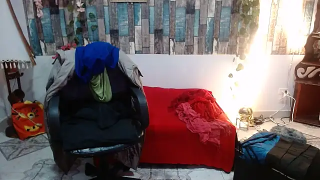 KarimaSarabe online show from October 20, 9:29 pm