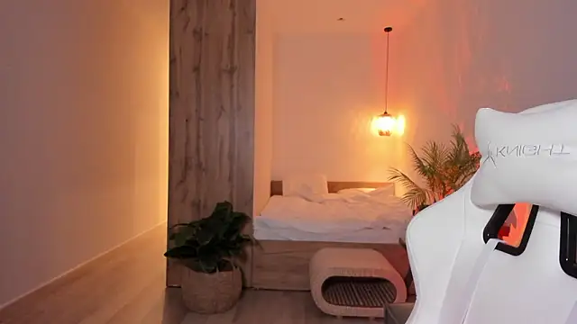 LilyRaisa online show from February 16, 3:06 am