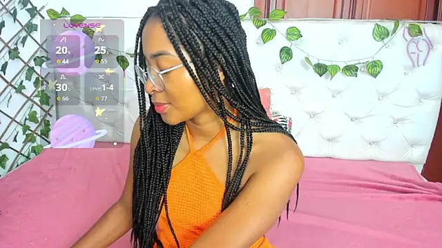 Andrea Williams24 online show from November 10, 12:11 pm