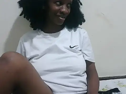 prettybeee online show from January 18, 10:17 pm