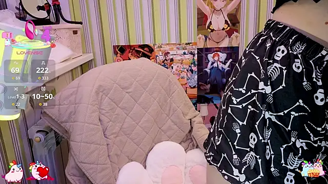  Chlo  e online show from November 21, 5:37 pm