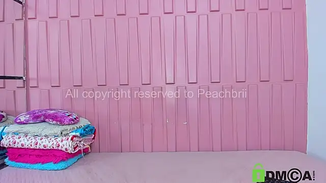 peachbrii online show from September 8, 2:16 pm