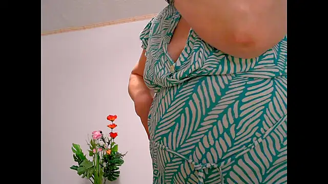 Hyllda online show from February 21, 10:10 pm