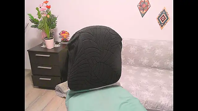 Hyllda online show from October 8, 9:19 pm