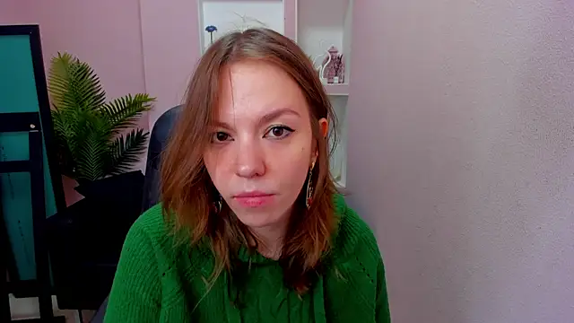 Persephoni online show from December 16, 4:57 pm