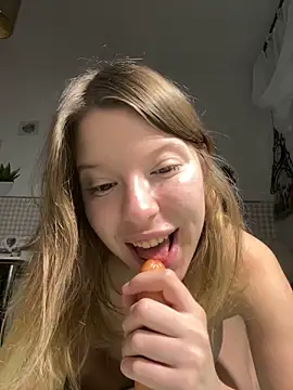 kimczii online show from March 13, 7:31 am