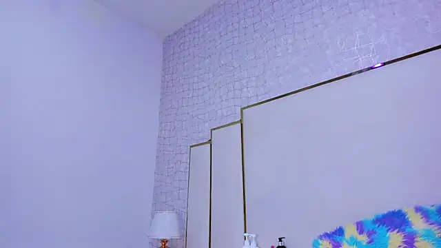 paola rodriguez online show from December 14, 11:38 am