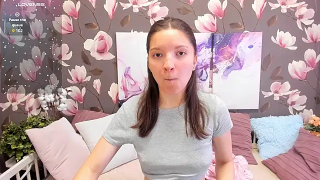 MelaniGrand online show from October 9, 9:57 am