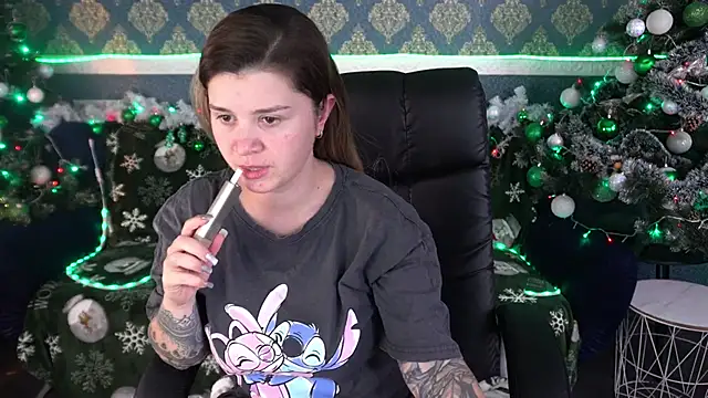 AmellyMilly online show from December 18, 7:51 pm