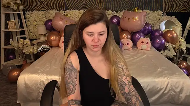 AmellyMilly online show from February 4, 1:36 pm