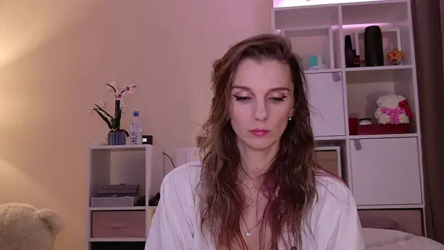 Karamelsw  online show from April 2, 10:07 pm