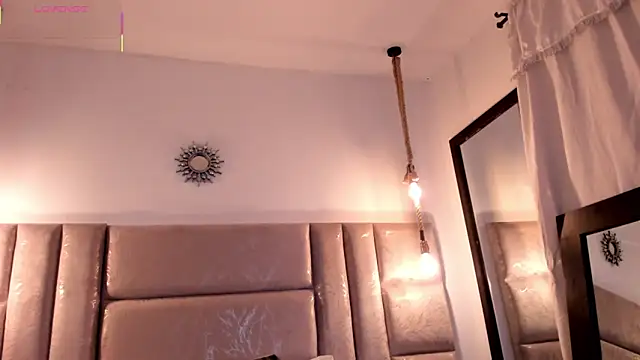 CeliWoods online show from April 10, 11:05 am