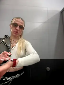 pinkstar  online show from September 12, 6:46 am