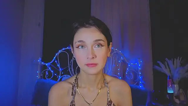 Funny Bunny online show from September 18, 11:36 pm