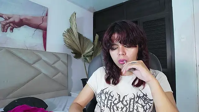 SabinaMerchetti online show from March 24, 1:00 am