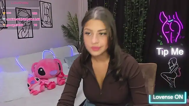 MaryMayson online show from September 29, 6:13 pm