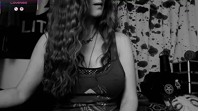 Silentmary online show from November 24, 5:09 am