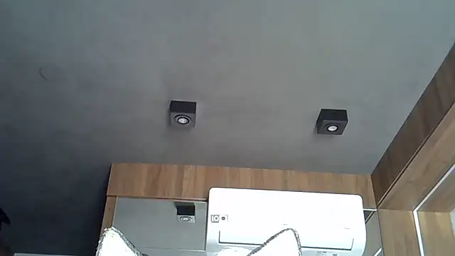 Skinny-Kitten online show from October 17, 6:55 pm