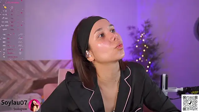 imjess01 online show from March 30, 5:01 pm