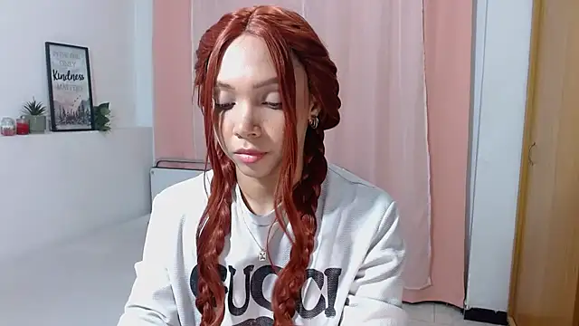 nickyCollins online show from September 26, 9:18 am