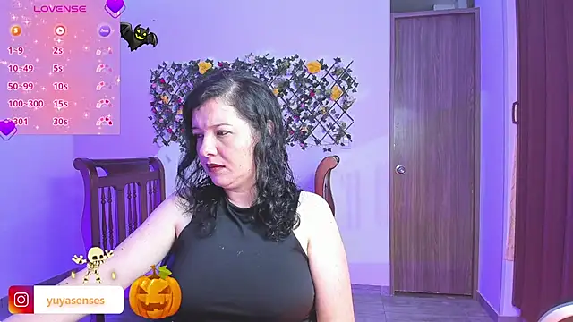 yuya ss online show from October 31, 2:54 pm