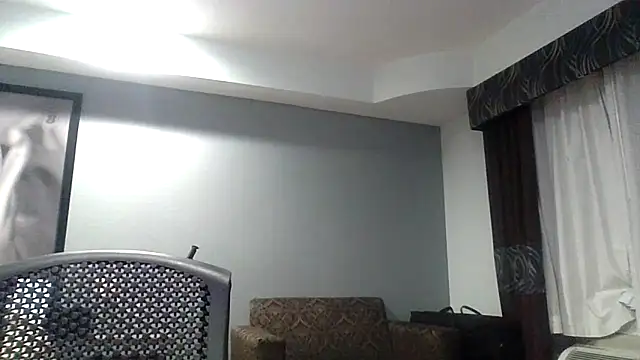 SlimBeenBadd1981 online show from May 17, 7:51 am