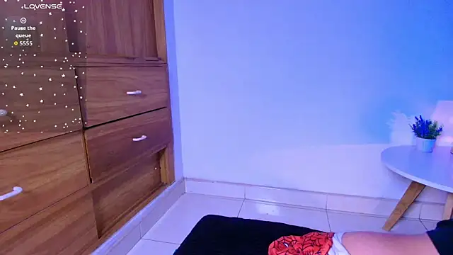 tati cardenas online show from March 31, 4:45 am