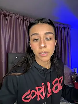 Emiily Scott1 online show from April 15, 11:05 pm