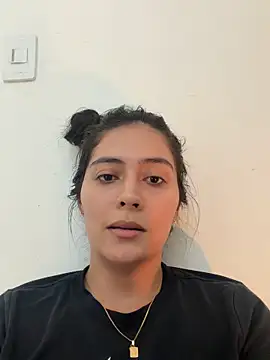 Sophie  Foxxx online show from April 8, 5:15 pm