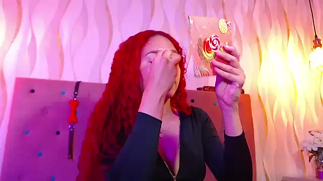 IsabelaLatina online show from February 26, 9:36 pm