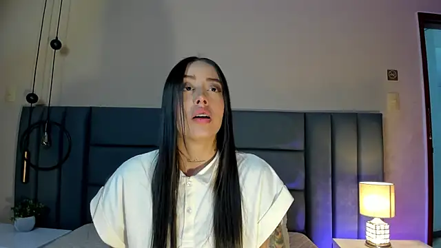 NoraDasilva online show from September 25, 12:54 am