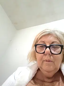 Merilulla online show from October 21, 3:49 pm