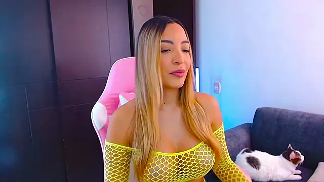 im grecia online show from March 13, 1:12 pm