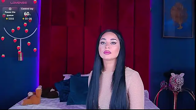 MadyLuxxx online show from March 17, 7:40 pm