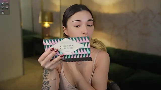 Jasmine Flow online show from January 19, 7:59 am