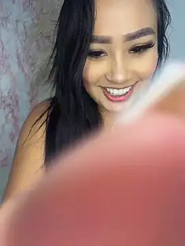 Luisa Fernandaa online show from March 27, 1:51 am