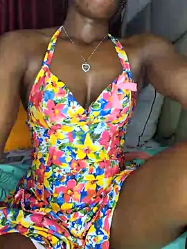 NicRaisaa online show from March 27, 5:31 am