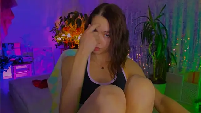 poli   online show from December 14, 5:30 pm