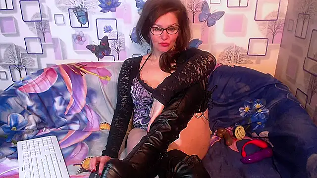 milfsexy online show from January 19, 1:29 pm