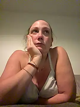 Wisie Cutie online show from March 13, 8:43 pm