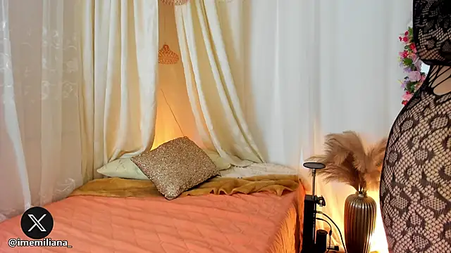 soyemi online show from October 1, 10:04 pm