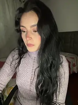 salome polaniiee online show from April 2, 7:17 am