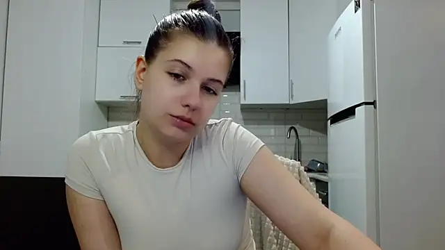 SayMeow  online show from April 20, 11:52 pm