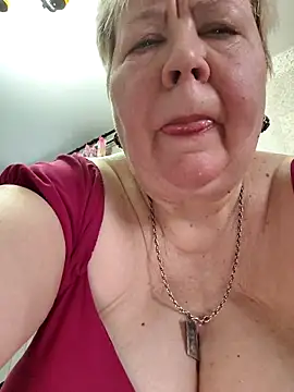 EffectFiona online show from January 16, 3:57 am