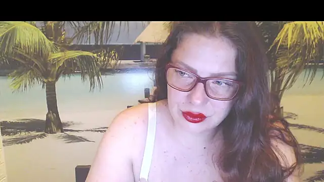 Queen  Natasha online show from July 14, 10:03 pm