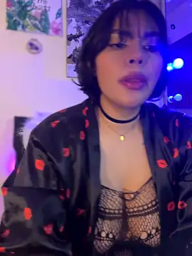 GigiiStone online show from September 30, 10:25 pm