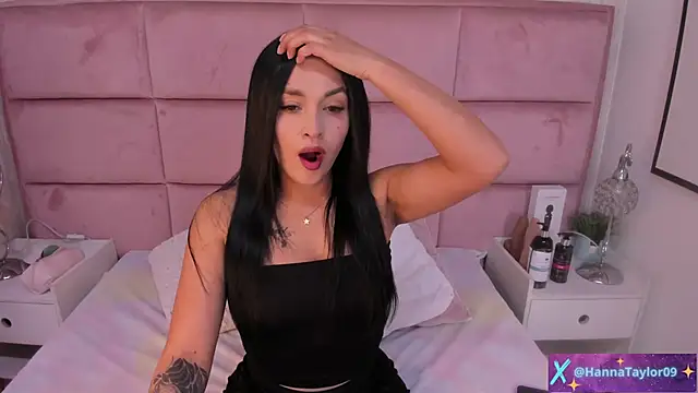 HannaTaylor online show from November 12, 2:53 am