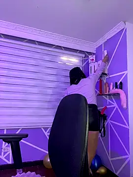 MiiaaJoness online show from October 3, 3:50 pm