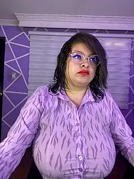 MiiaaJoness online show from July 3, 4:02 pm